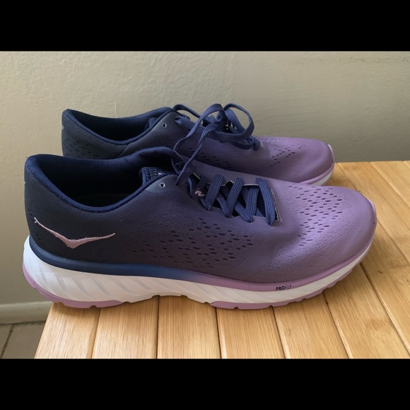 hoka one one true to size